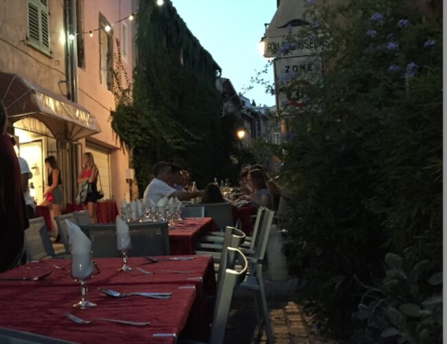 Art de Vivre di una Francia d’Antan nel villaggio provenzale di Cogolin